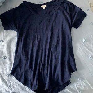 womens navy t-shirt